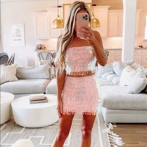 Two piece iridescent set!